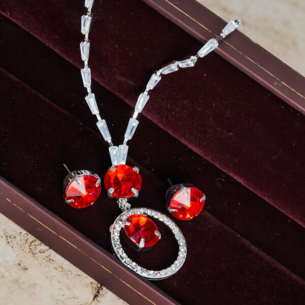NECKLACE-9011_2-1.jpg NECKLACE-9011_2-1.jpg