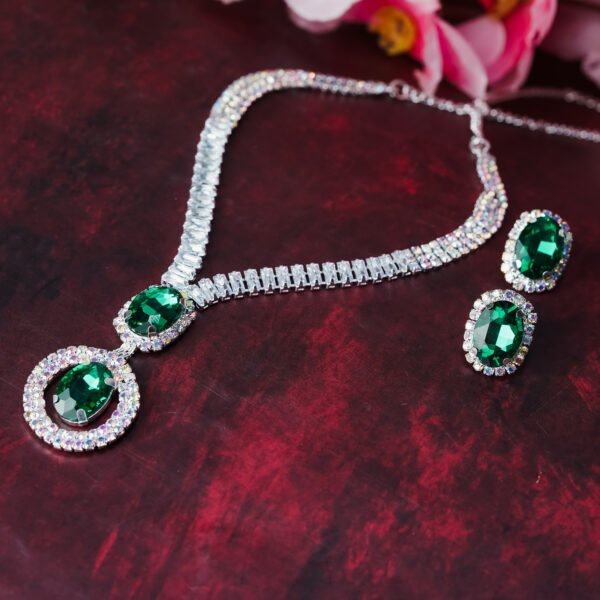 NECKLACE-9012_3-1.jpg