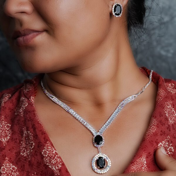 NECKLACE-9013_4-1.jpg NECKLACE-9013_4-1.jpg