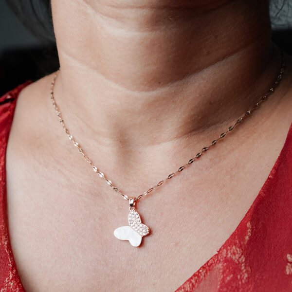 NECKLACE-9026_4-1.jpg NECKLACE-9026_4-1.jpg