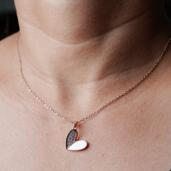 NECKLACE-9027_4-1.jpg NECKLACE-9027_4-1.jpg