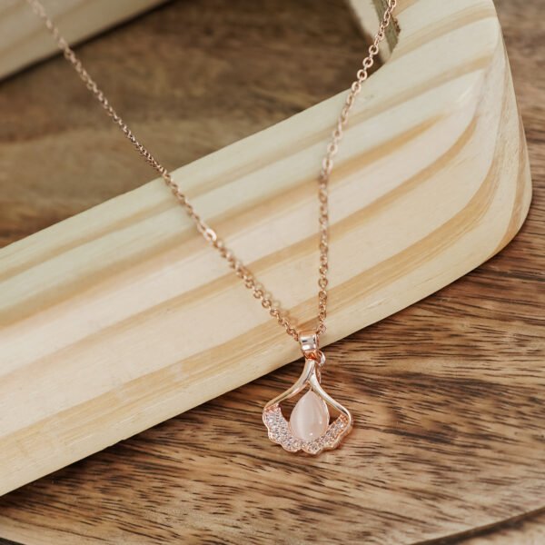 NECKLACE-9028_3-1.jpg