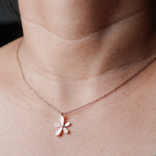 NECKLACE-9029_4-1.jpg NECKLACE-9029_4-1.jpg